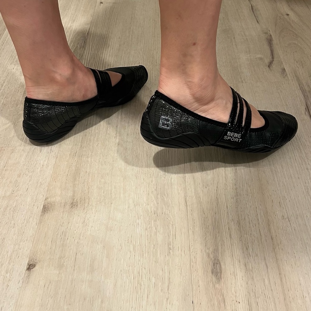 Black Women’s Mary Jane Ballet Flats with Triple Straps - Picture 5 of 6